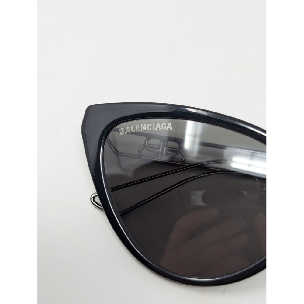Balenciaga BB0052S Cat Eye Sunglasses Black BB Logo Made in Italy Vacation - Picture 12 of 13